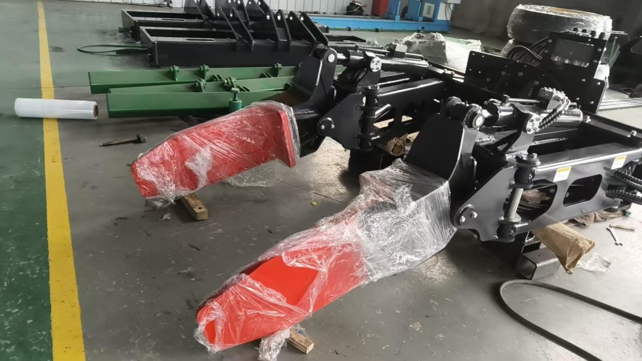 High Demand for BROBOT Tire Clamps – Limited Stock Available for Immediate Shipment!