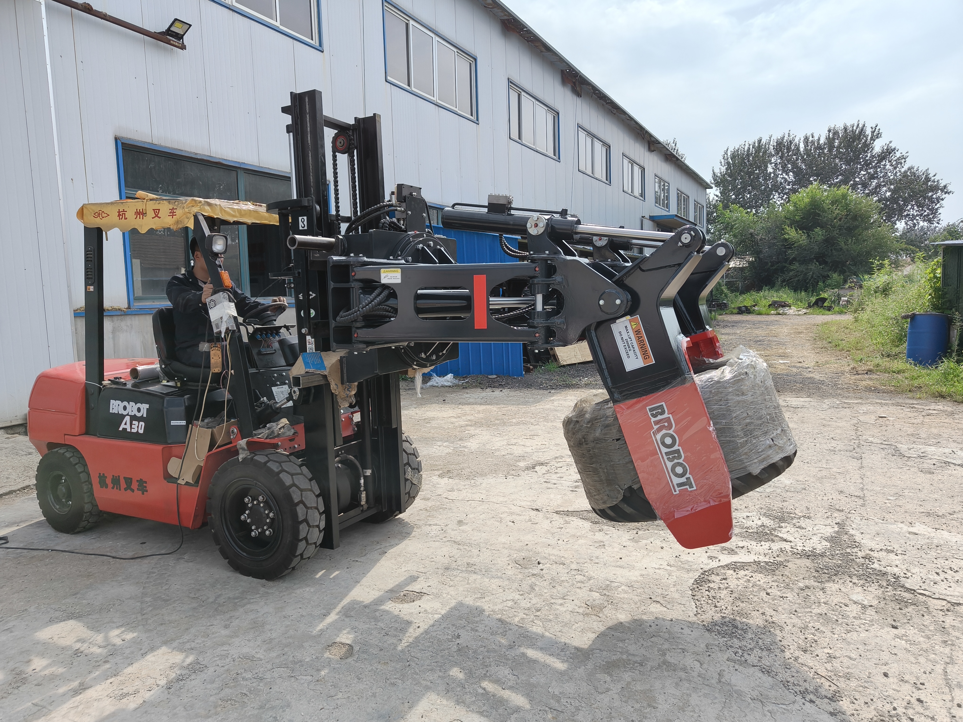 Multifunctional Heavy-Duty Tire Clamp